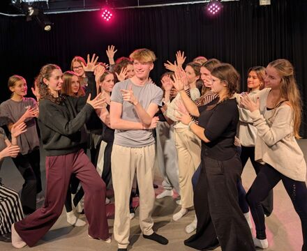 Pxl 20251124 1720598362